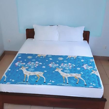 Phong Lan Guesthouse Hue Εξωτερικό φωτογραφία