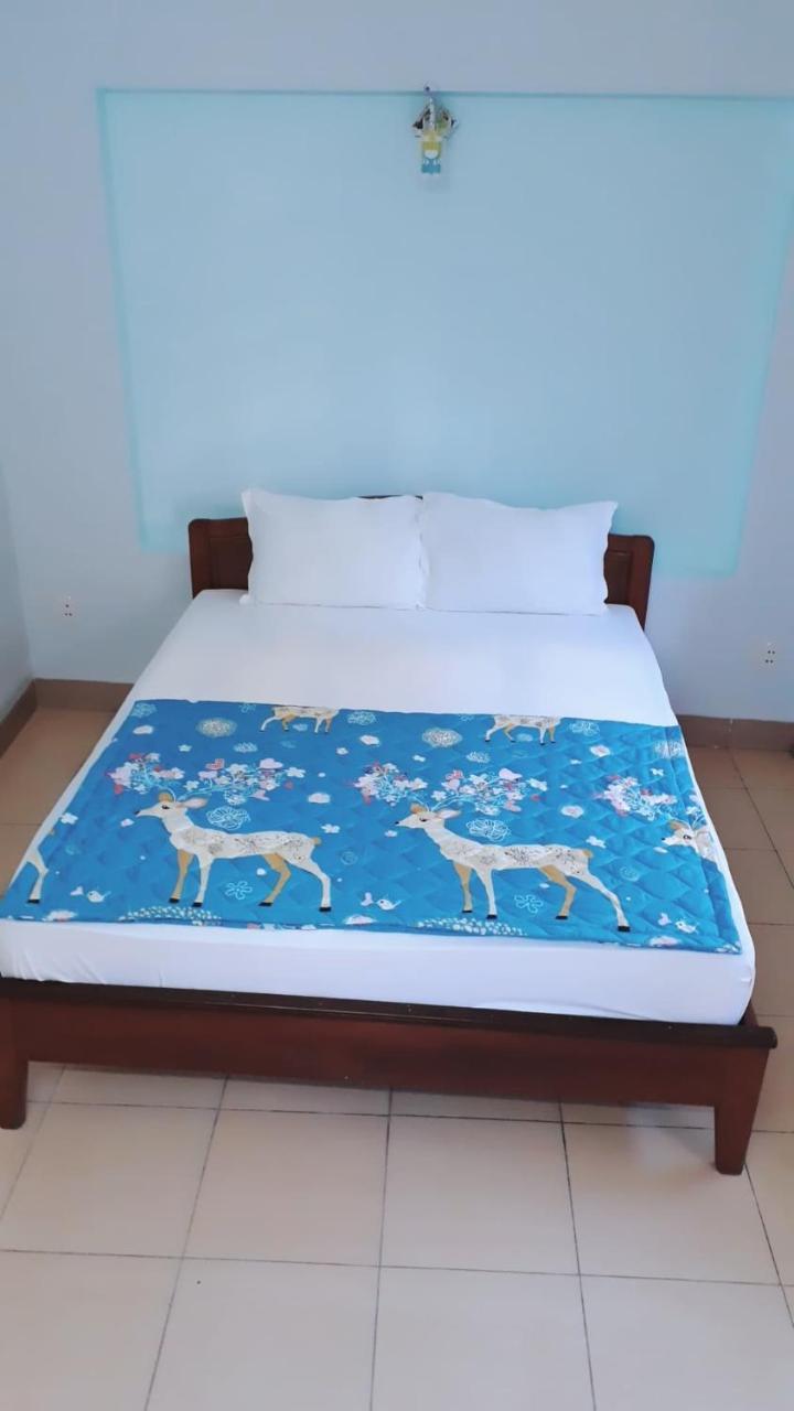 Phong Lan Guesthouse Hue Εξωτερικό φωτογραφία